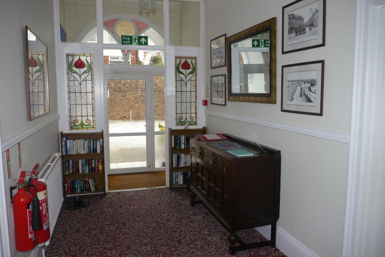 Broadshade Holiday Apartments Paignton Bagian luar foto
