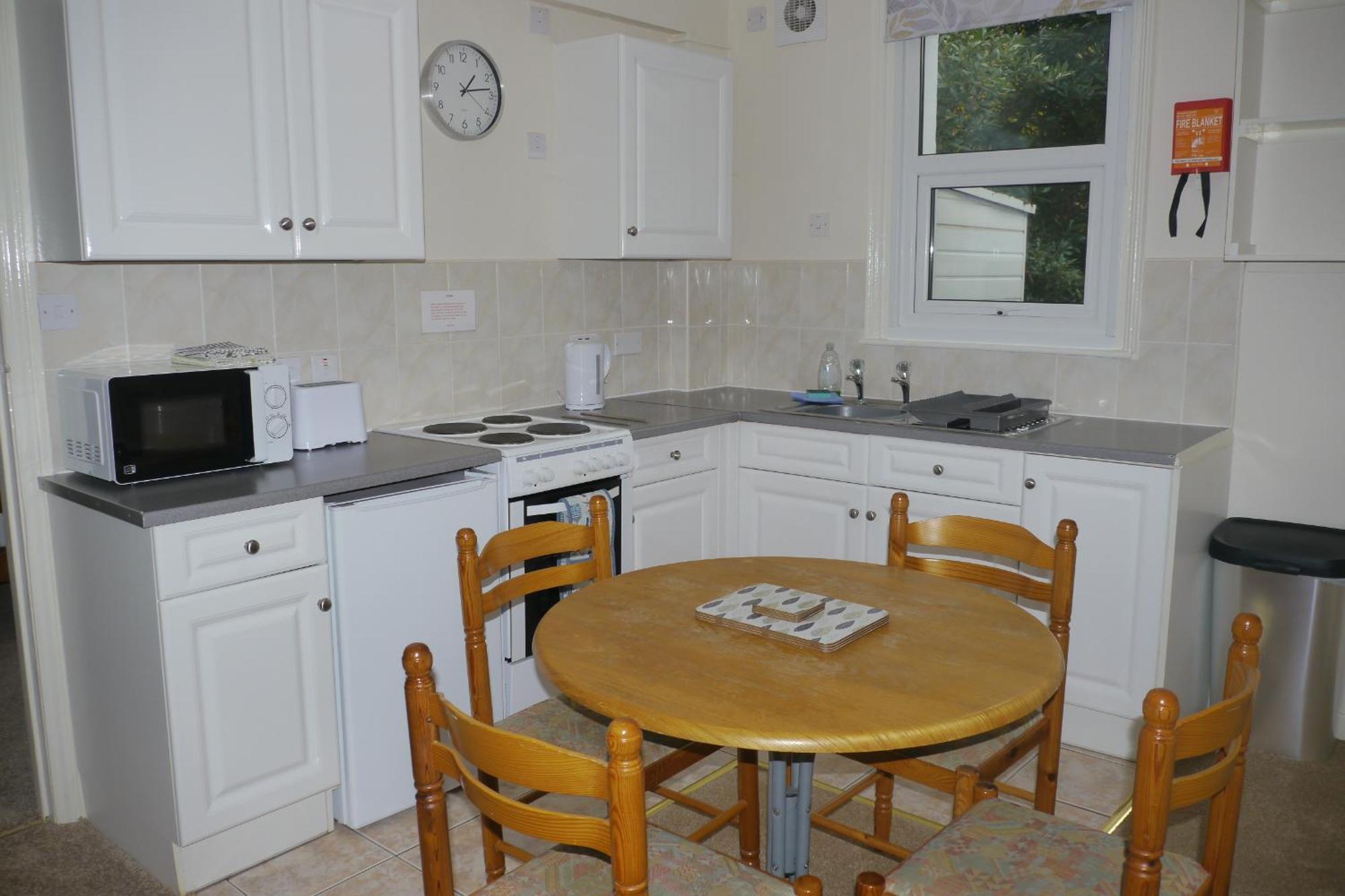 Broadshade Holiday Apartments Paignton Ruang foto